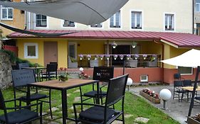 Viesnica Kandava